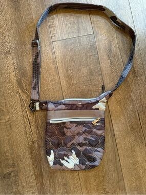 lug Quilted Camouflage Messenger Crossbody - Black Camo
